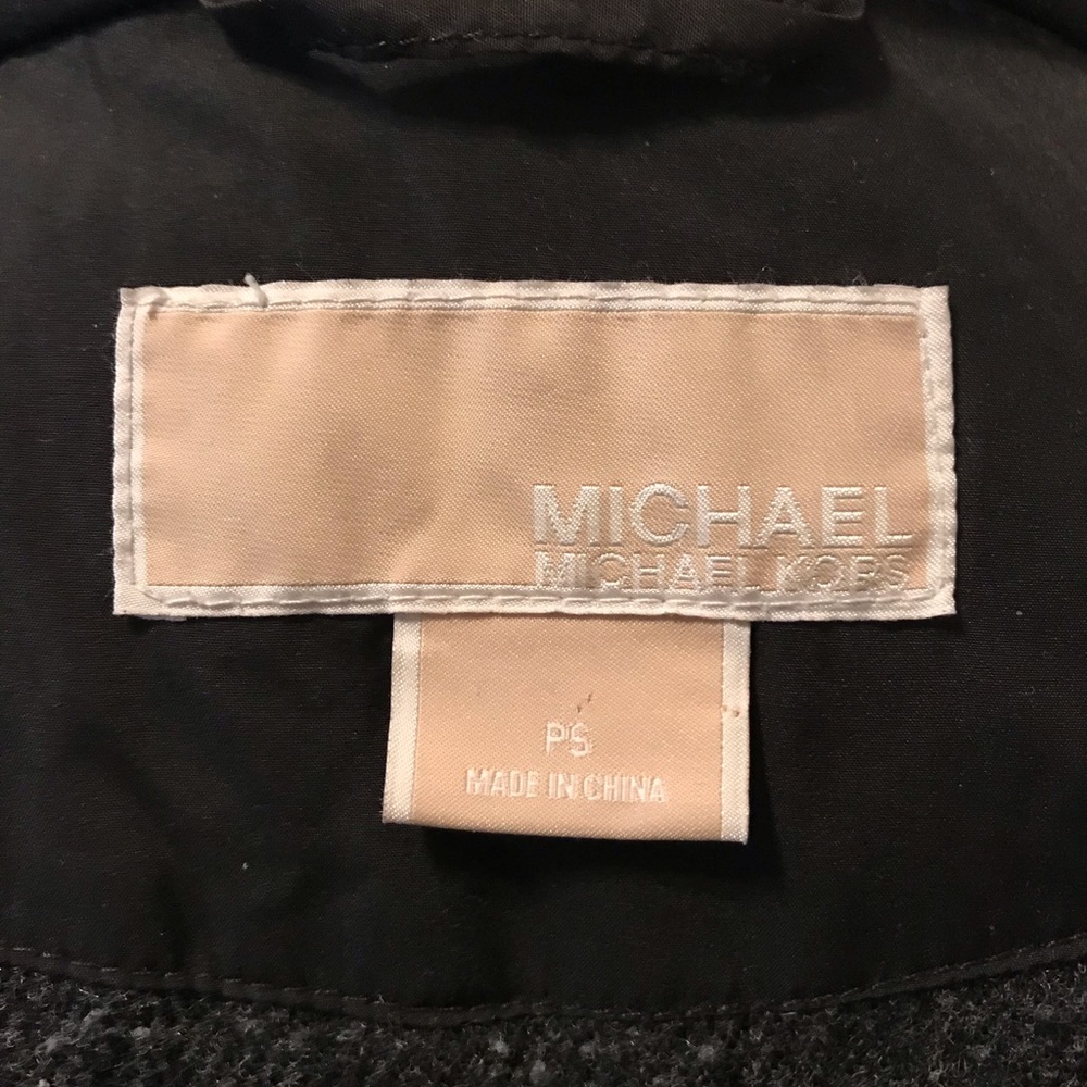 Michael Kors Puffy Coat - Picture 6 of 6